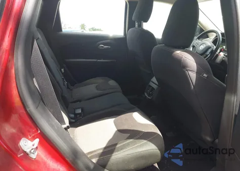 2016 Jeep Cherokee Sport z USA, uszkodzony, nr VIN 1C4PJMAS3GW255042